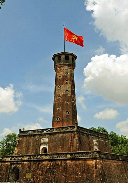 Introduction au mât de drapeau de Hanoi