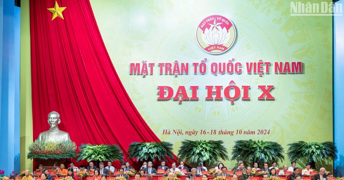 [Ảnh] Phiên làm việc thứ nhất Đại hội Đại biểu toàn quốc Mặt trận Tổ quốc Việt Nam lần thứ X