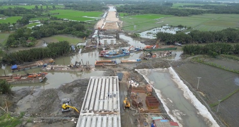 Ring Road 3 project through Ho Chi Minh City still seriously lacks sand