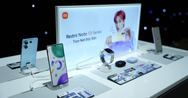 Những smartphone tầm trung đáng mua dịp cuối năm