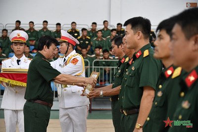 Military Region 9: Closing ceremony of football and volleyball tournament in 2023