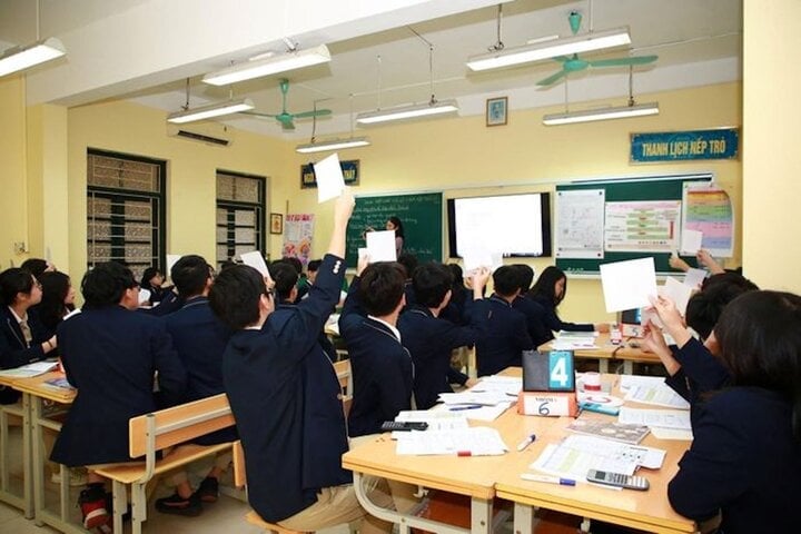 Une classe au lycée Phan Huy Chu, à Hanoi. (Photo : NTCC)