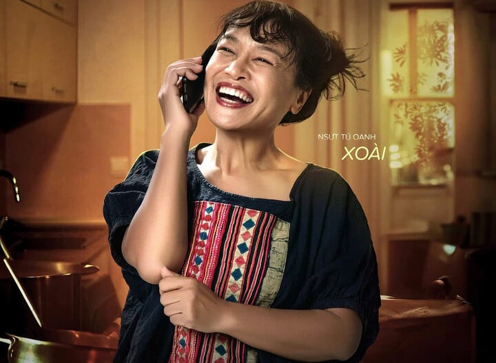 Actress Tu Oanh attracted attention with the role of Xoai oshin in the movie 