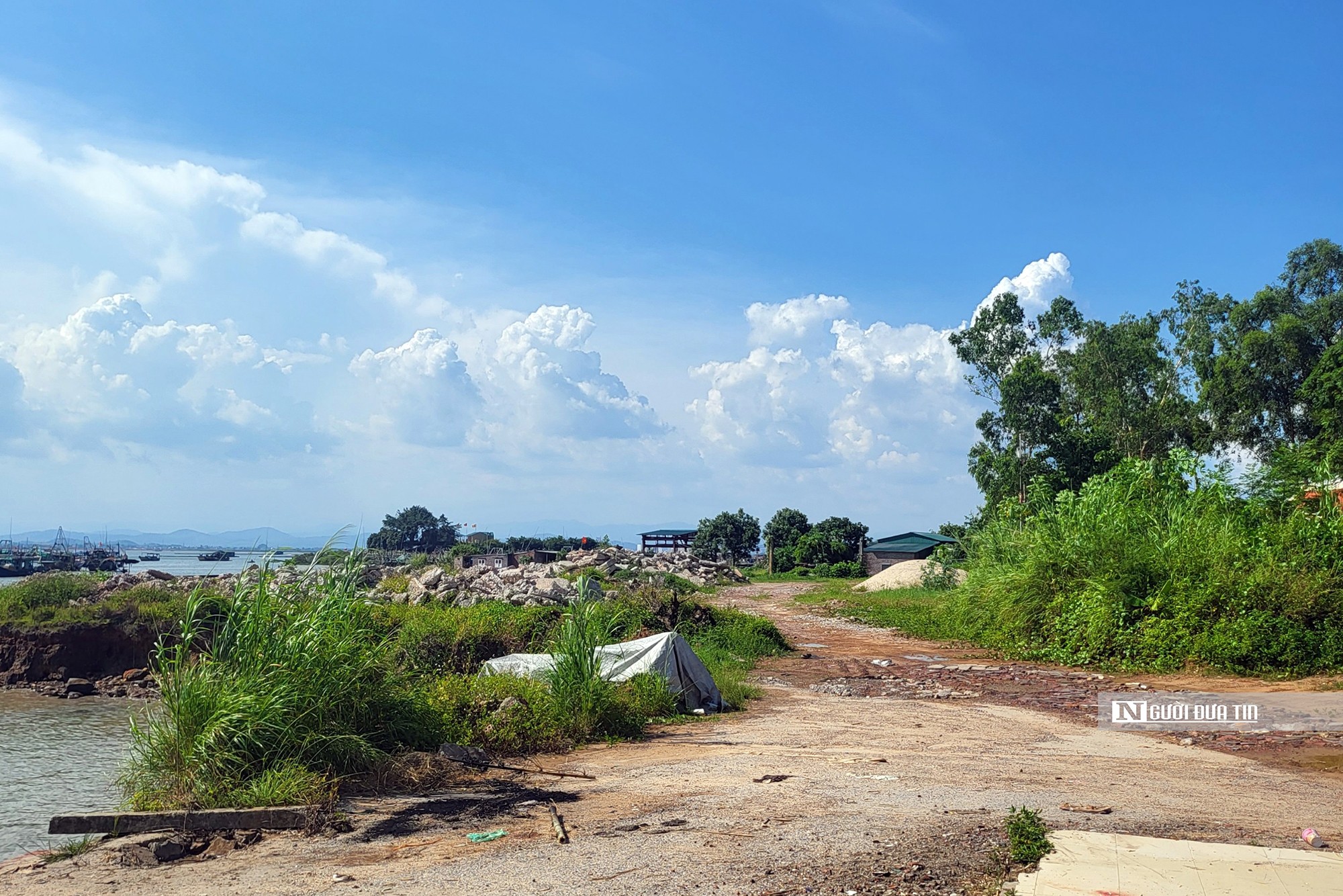 អចលនទ្រព្យ - Quang Ninh៖ គម្រោងកំពង់ផែនេសាទនៅទីក្រុង Mong Cai “ទុកដាក់” អស់រយៈពេលជិត 14 ឆ្នាំ (រូបថតទី 3)។