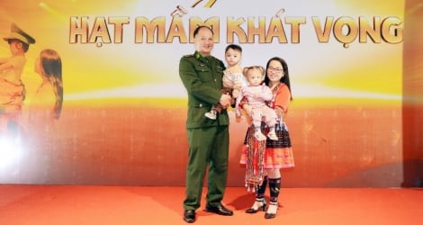 The happiness of becoming parents after 11 years of waiting of a border soldier couple