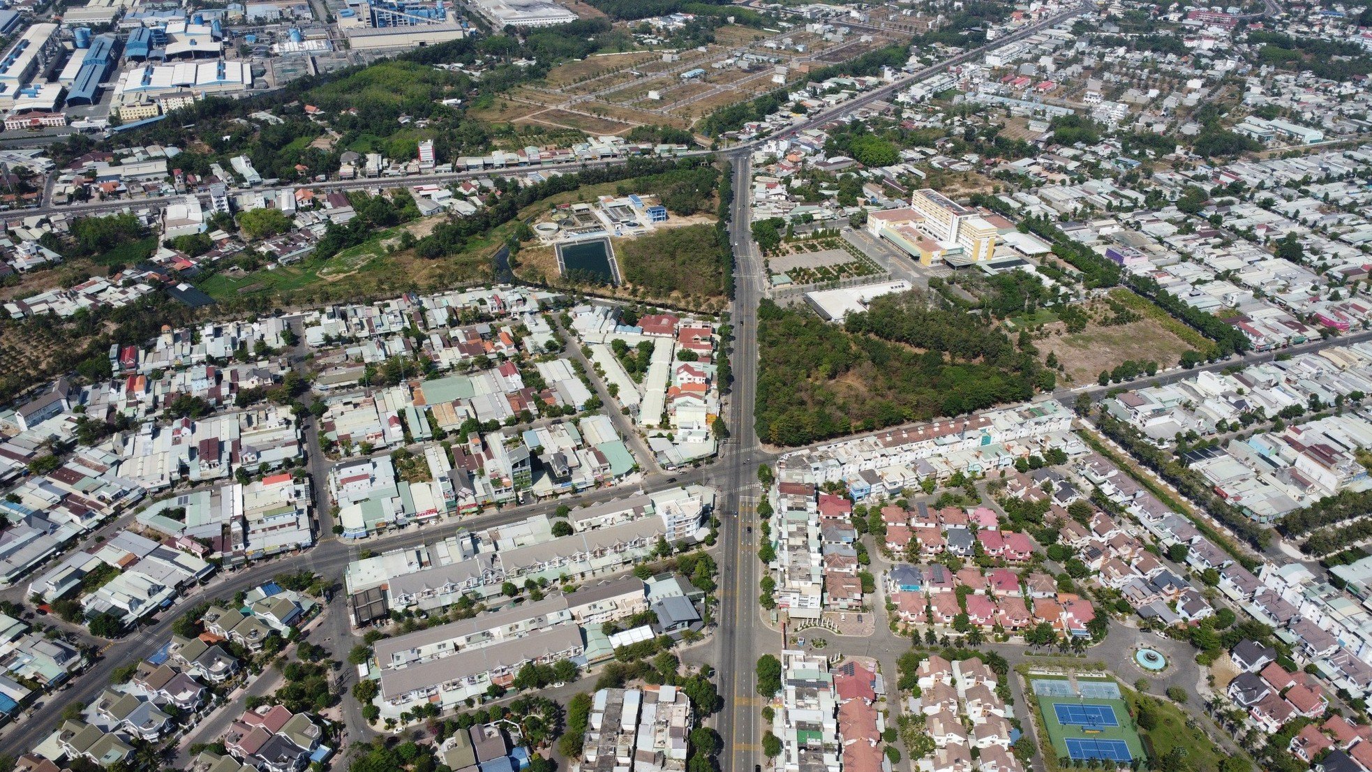 Viewing the newly established city in Binh Duong from above photo 8