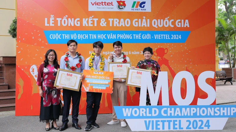 Ams students selected to participate in the World Office Championship