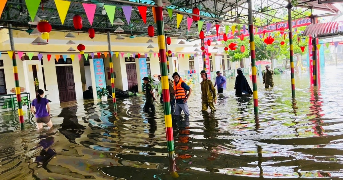 Thời tiết tạnh ráo, học sinh nhiều nơi vẫn chưa thể đến trường