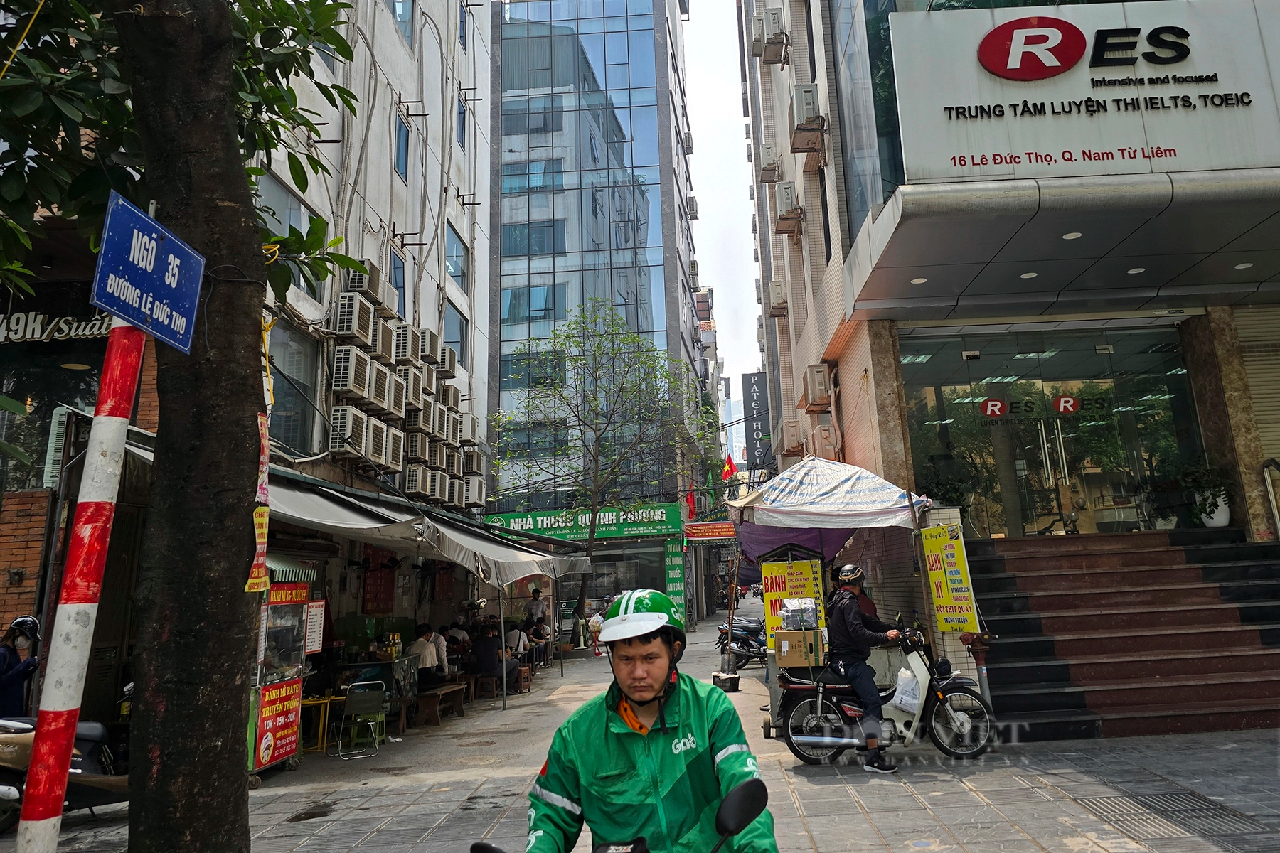 Nhiều tuyến phố ở Hà Nội bị loạn số nhà, tìm địa chỉ như lạc vào 