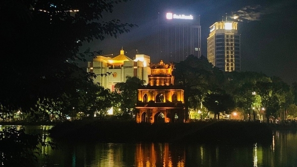 Ra mắt tour "Đêm Hà Nội