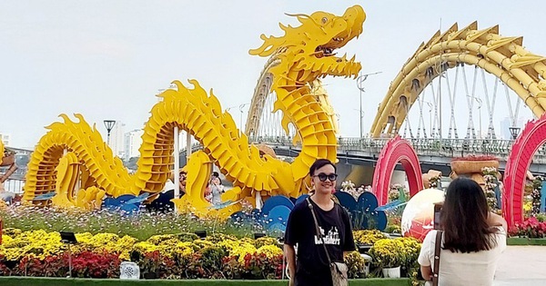 Da Nang temporarily builds dragon park, creates new check-in spot