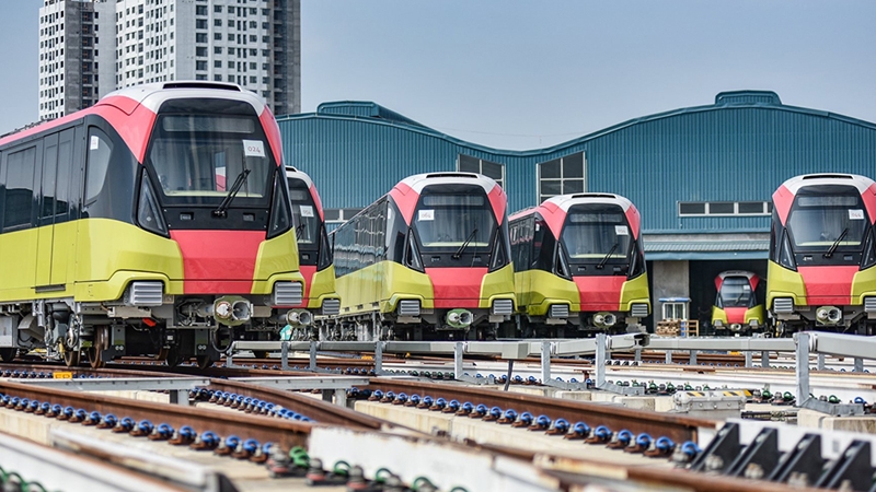 El grupo de trabajo ayuda al Primer Ministro a coordinar y dirigir la implementación de los proyectos ferroviarios urbanos de Hanoi y Ho Chi Minh para garantizar el progreso.