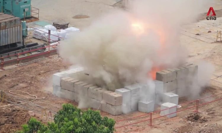 Singapur evakuiert 4.000 Menschen, um 100-kg-Bombe zu zerstören