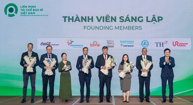 FrieslandCampina Việt Nam tự hào là 1 trong 9 thành viên sáng lập Liên minh tái chế bao bì Việt Nam