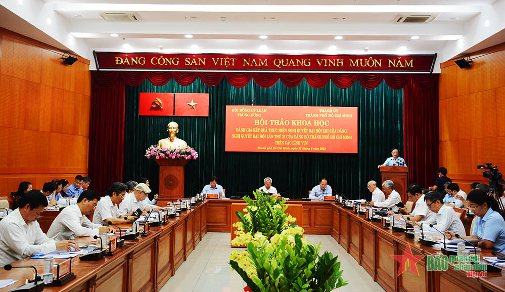 Hội thảo khoa học về thực hiện Nghị quyết Đại hội XIII của Đảng và Nghị quyết Đại hội lần thứ ­­XI của Đảng bộ TP Hồ Chí Minh