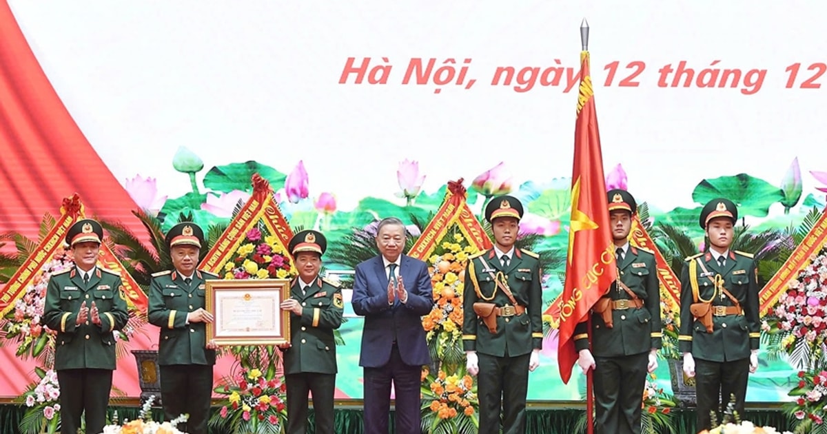 Die Generalabteilung für Politik der Vietnamesischen Volksarmee erhielt die Unabhängigkeitsmedaille erster Klasse.