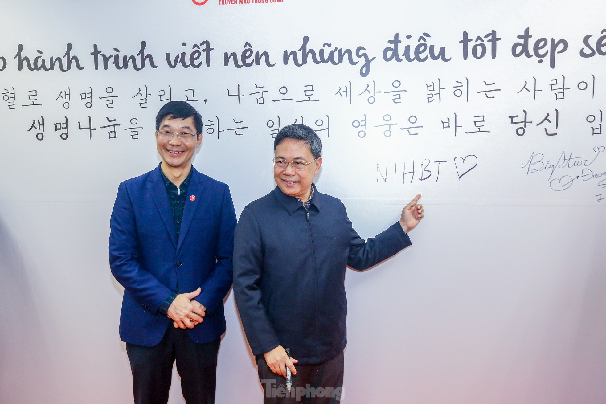 Führungskräfte und Mitarbeiter von Samsung Thai Nguyen spenden Blut am Red Sunday 2024 Foto 14