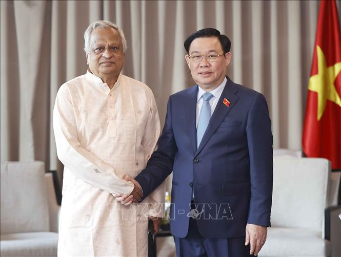 Photo caption