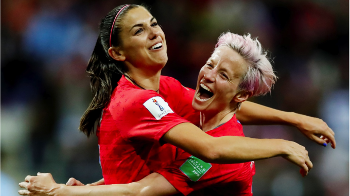 Alex Morgan (links) und Megan Rapinoe (rechts) stehen zum vierten Mal im US-amerikanischen Frauen-WM-Team. Foto: Reuters