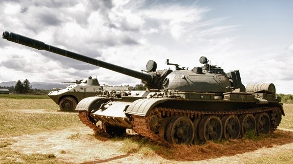 "Cân đo đong đếm" sức mạnh xe tăng Nga và Leopard 1 phương Tây cấp cho Ukraine