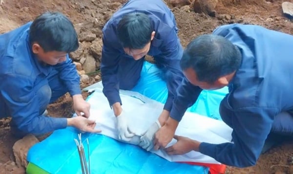 Nine more martyrs' remains were searched, recovered and gathered in Laos.