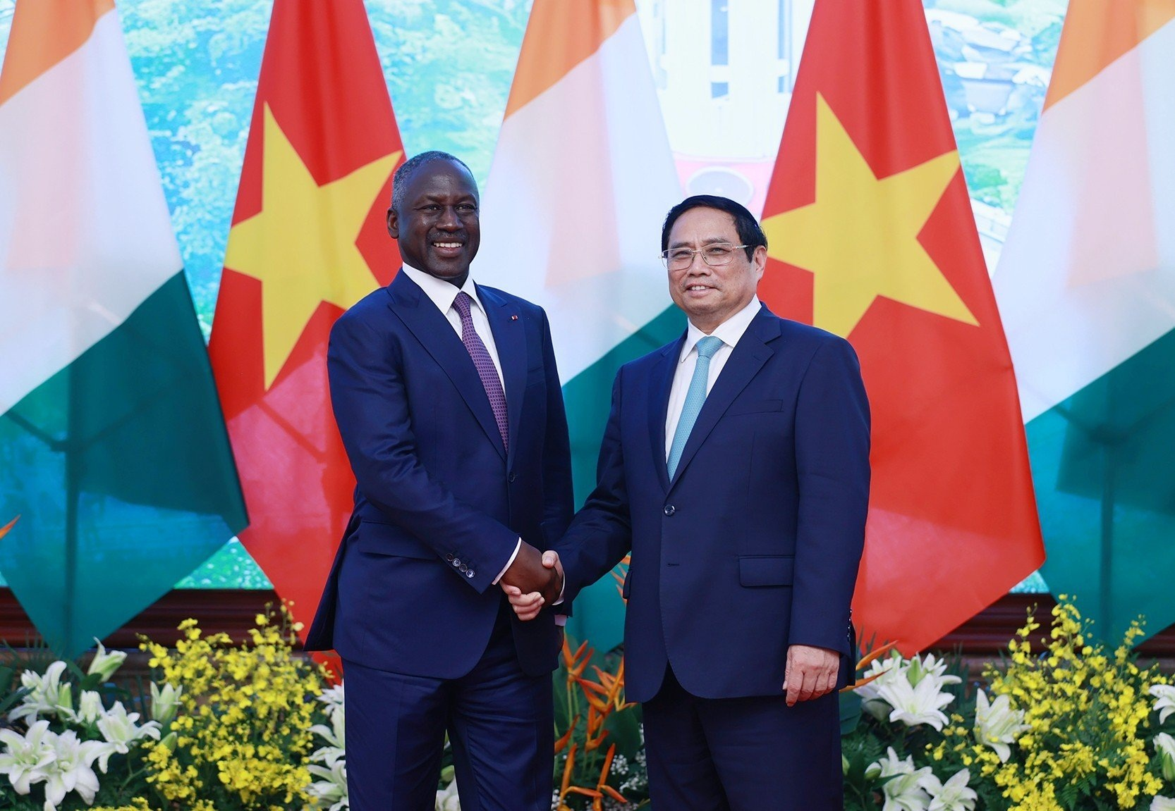 Le Premier ministre Pham Minh Chinh reçoit le président de l'Assemblée nationale de Côte d'Ivoire