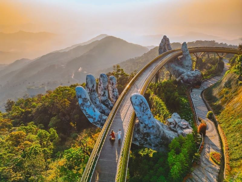 Los turistas tienen la necesidad de visitar atracciones cálidas como Da Nang.