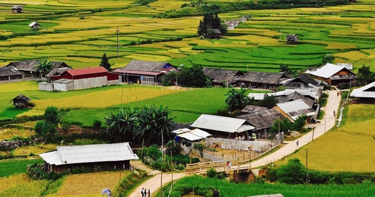 Cuando vayas a Mu Cang Chai, recuerda visitar el pueblo tailandés.