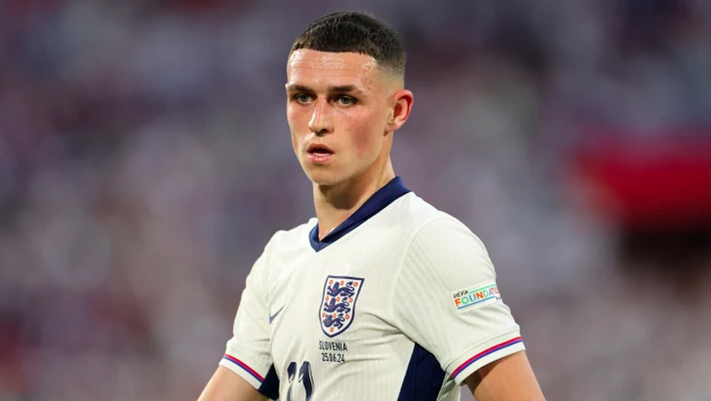 Tiền vệ Phil Foden bất ngờ rời đội tuyển Anh trước vòng 1/8 Euro 2024 - 2