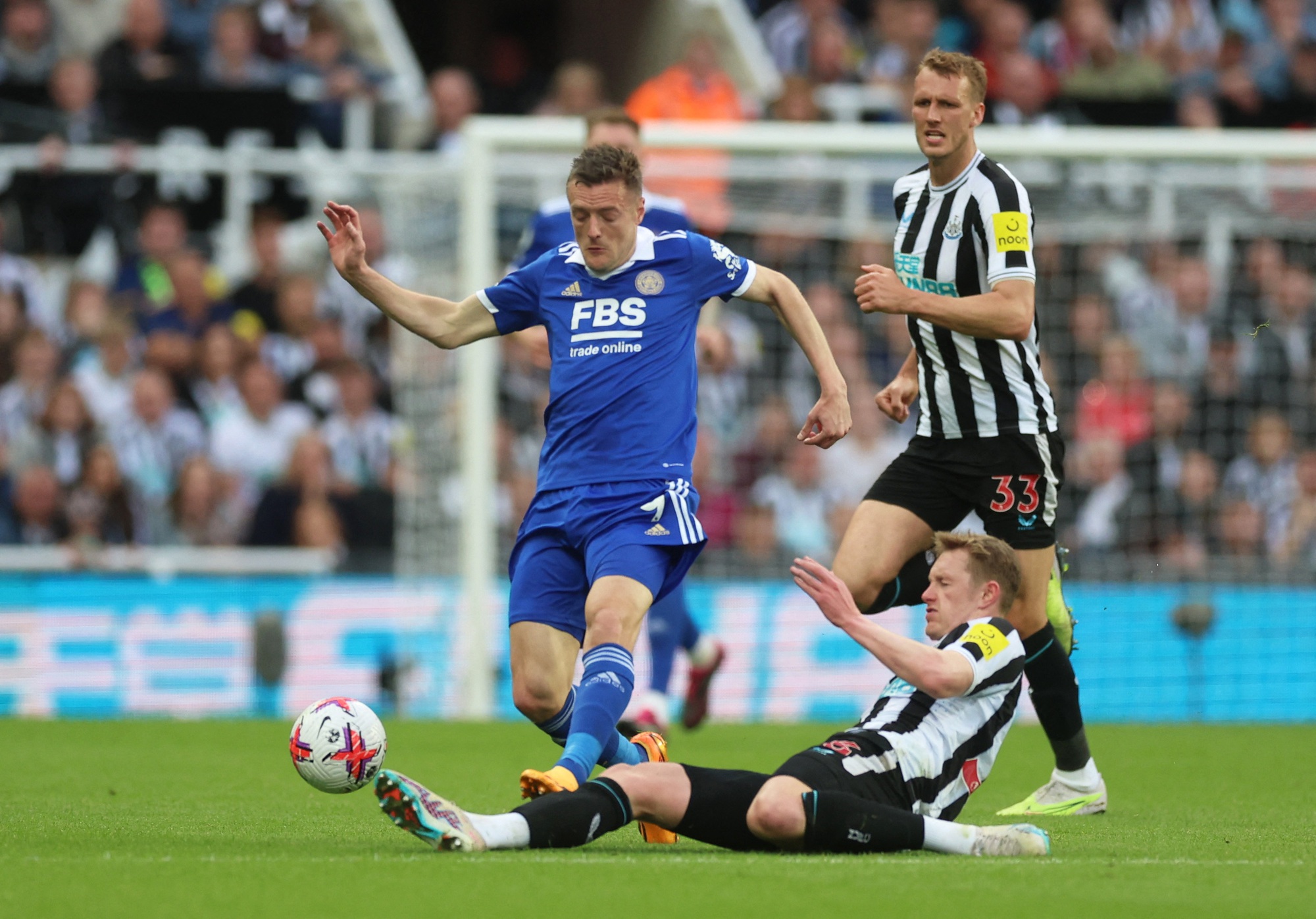 Newcastle bị Leicester cầm hòa, Liverpool mất vé Champions League - Ảnh 5.