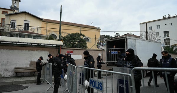 Iglesia italiana atacada en Turquía, el Papa Francisco se pronuncia