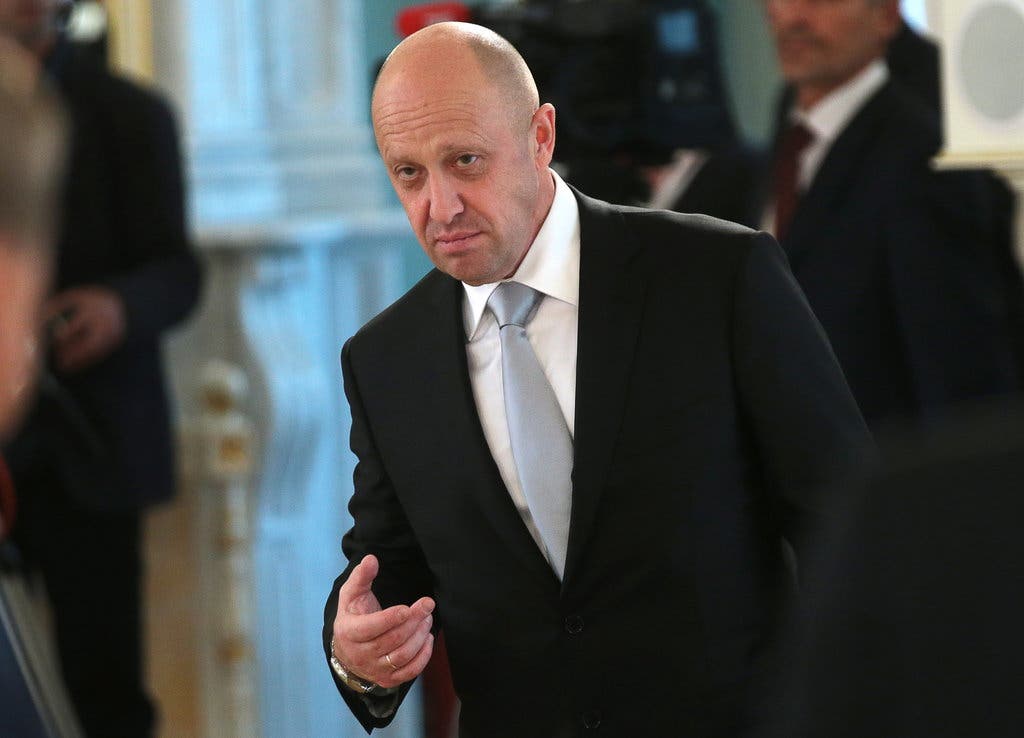 Yevgeny Prigozhin: Từ 'đầu bếp của ông Putin' thành trùm lính đánh thuê - Ảnh 1.