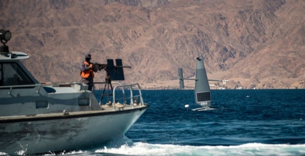 Estados Unidos afirma que los barcos en el Mar Arábigo fueron atacados por Irán, Teherán protesta Moscú por la soberanía de las islas en disputa con los Emiratos Árabes Unidos