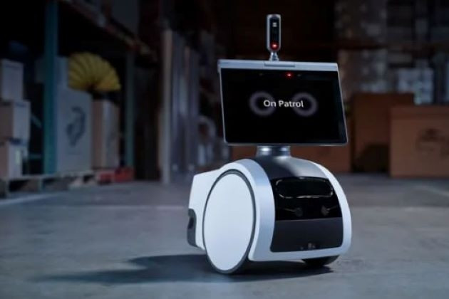 Launch of 'Astro for Business' robot capable of mapping, automatic navigation