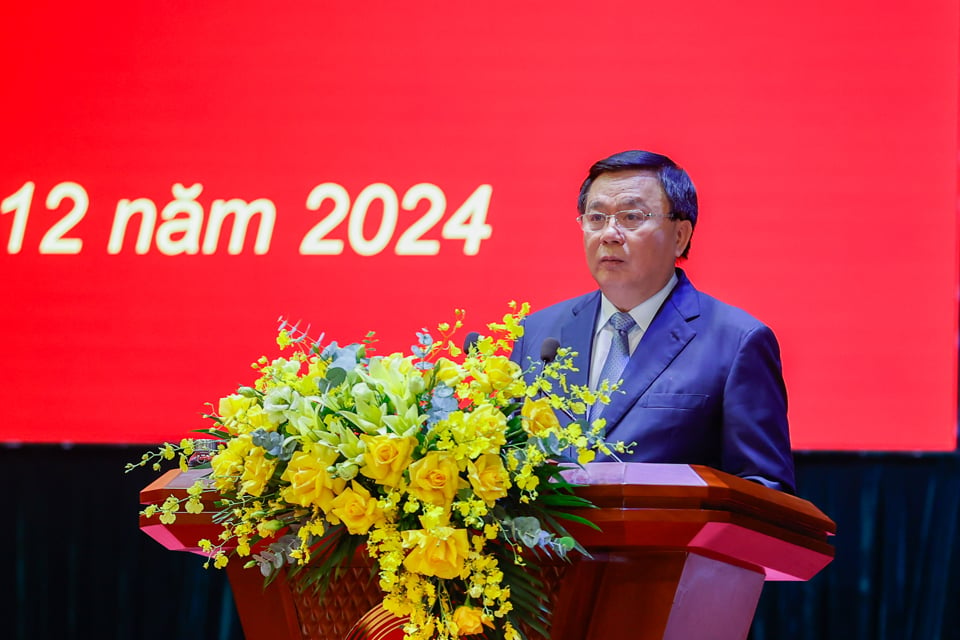 Prof. Dr. Nguyen Xuan Thang, Direktor der Ho Chi Minh National Academy of Politics, hielt die Eröffnungsrede der Konferenz. Foto: VGP/Nhat Bac