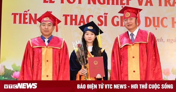 Duong Thuy Vi received her master's degree.