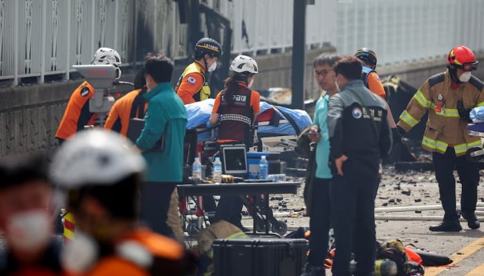 Incendio en fábrica de baterías de Corea del Sur: hallan 20 cadáveres