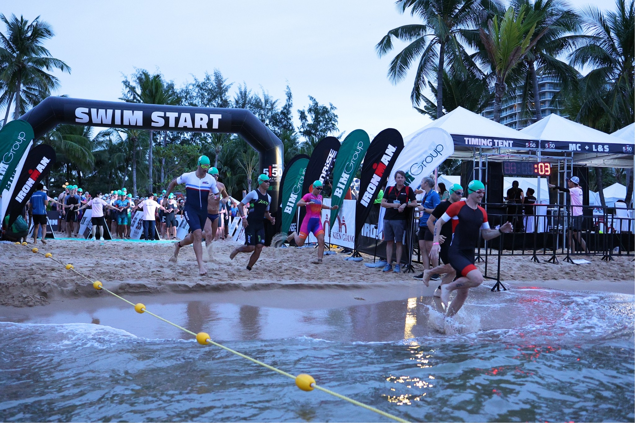 ព្រឹត្តិការណ៍ - Ironman 70.3 ជើងឯកវៀតណាម