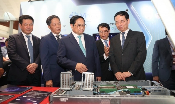 VinAI präsentiert bahnbrechende KI-Erfahrung auf der internationalen Ausstellung Vietnam Industry 4.0 – 1