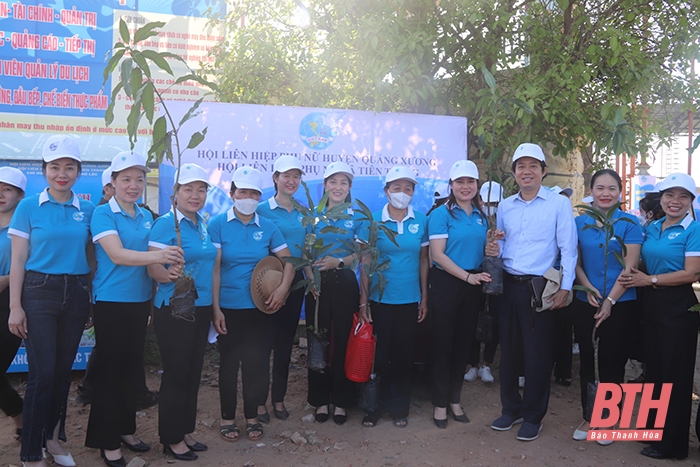 Les femmes de Thanh Hoa avec de nombreux modèles et des façons créatives de protéger l'environnement