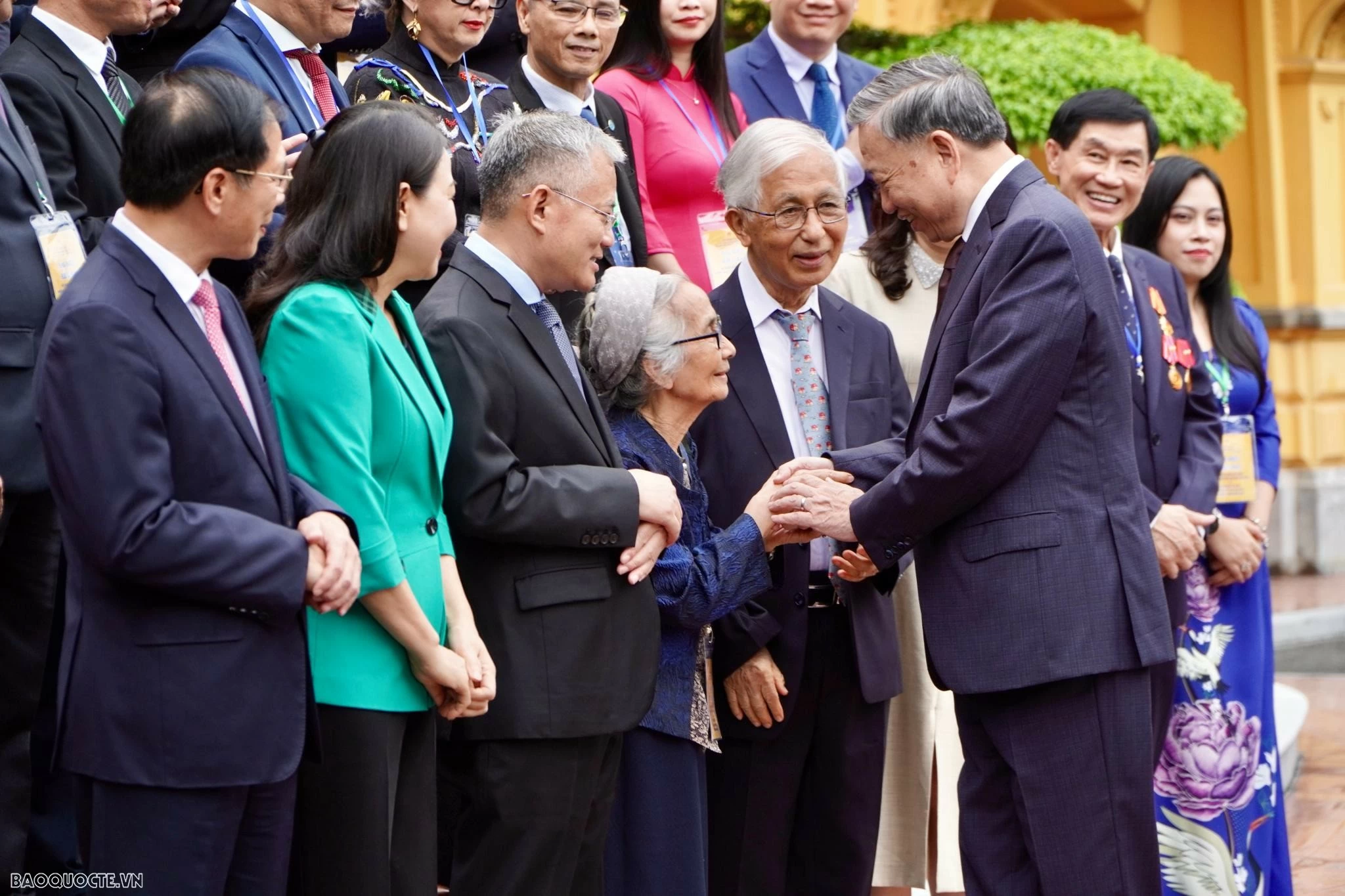 General Secretary calls on overseas Vietnamese to continue contributing to the country - Photo 5