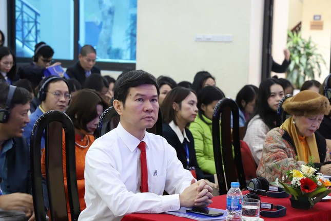 Teachers are key to 'cultural reconciliation' photo 2