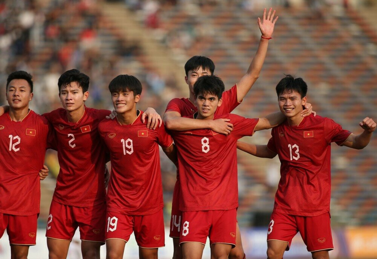 U23 វៀតណាម គេច​ផុត​ពី «​អ្នក​ប្រដាល់​» ក្នុង​វគ្គ​ជម្រុះ​អាស៊ី​