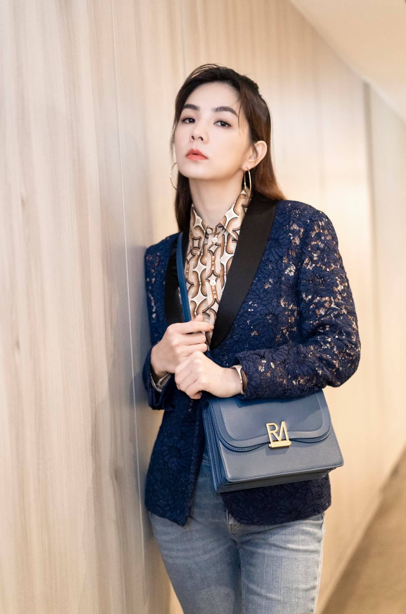 Chi Pu dap gio anh 2