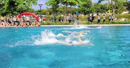 Ceremonia de lanzamiento para que toda la población practique natación, prevención y combate al ahogamiento infantil