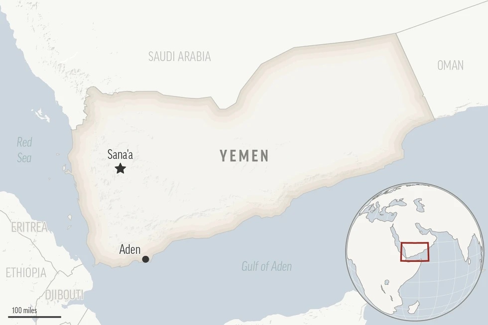 houthi lai phong tau khong nguoi lai va ten lua vao tau thuyen o bien do hinh 1