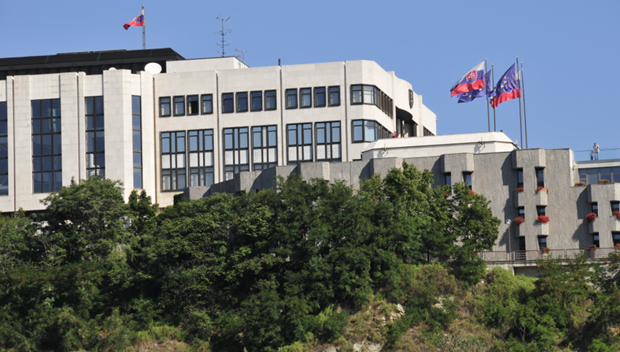 Tong thong Slovakia se bo nhiem chinh phu moi sau ngay 14/5 hinh anh 1