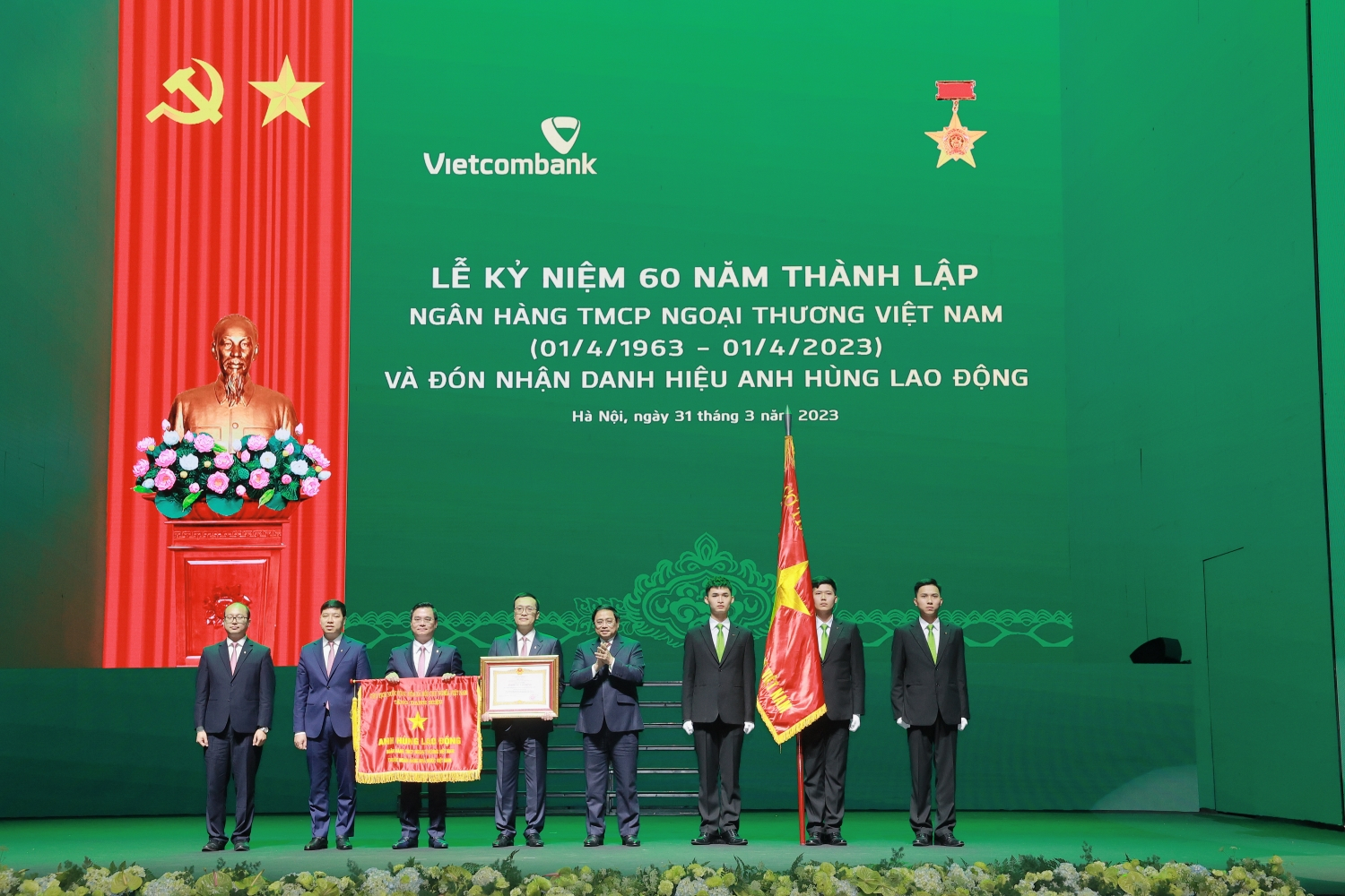 60th anniversary of Vietcombank's founding and the award of the title of Labor Hero, beautiful success, picture 1