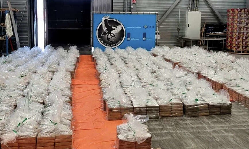 Les Pays-Bas saisissent 8 tonnes de drogue sur un bateau transportant des bananes