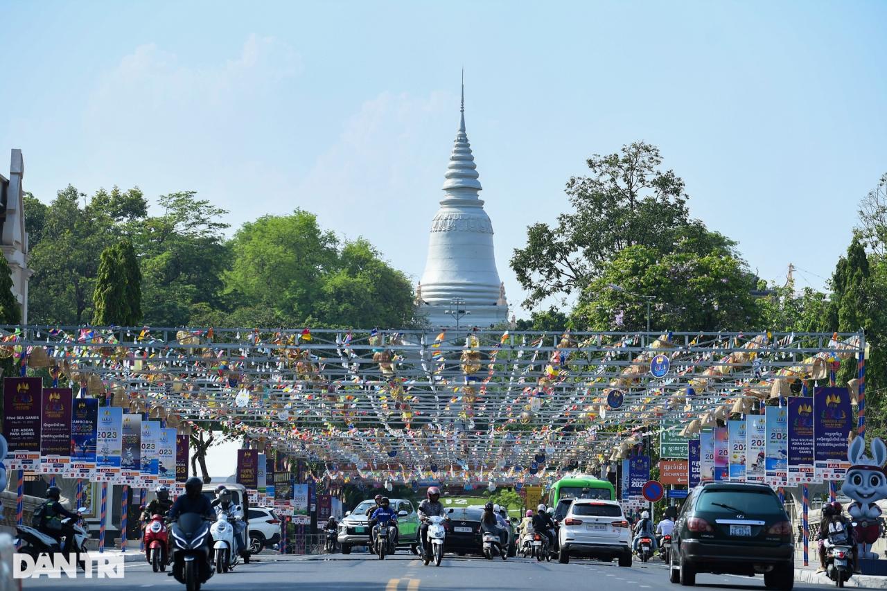 Phnom Penh khoác áo mới lung linh đón SEA Games 32 - 3